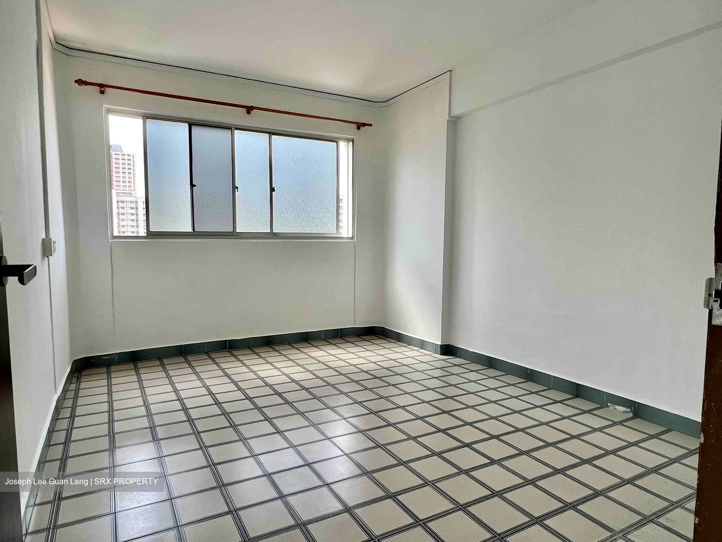 Blk 226 Jurong East Street 21 (Jurong East), HDB 5 Rooms #335819001